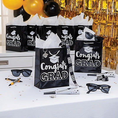 Graduation Glam: Elevate your upcoming graduation celebration!