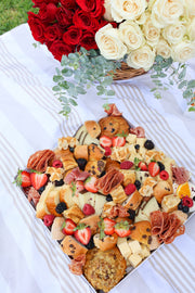 Large Brunch Box – Gourmet Breakfast & Charcuterie for 4–6