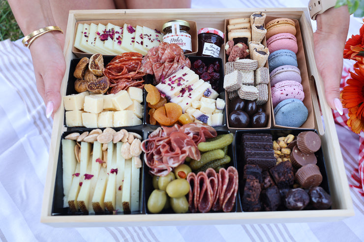 Large Charcuterie & Dessert Board (Nationwide Edition)